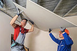 10 Étapes à suivre pour poser un plafond correctement à Montbel